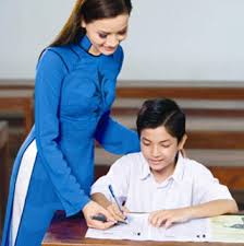 Công nhận Danh hiệu GVCN lớp giỏi trong Hội thi " GVCN lớp giỏi THPT cấp Tỉnh" năm 2017